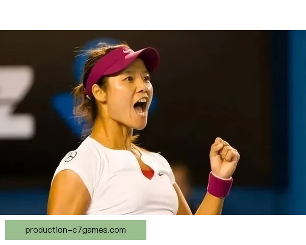 网球赛场再现巅峰对决顶尖球员激战引球迷热议