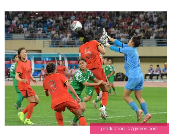 国家队备战关键赛事状态回暖主力阵容调整引发外界广泛关注