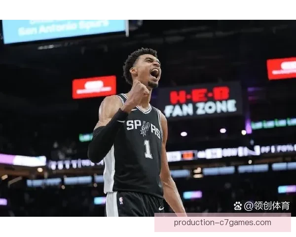 马刺文班亚马新秀赛季盖帽率有多强放眼历史中锋行列究竟处于什么位置